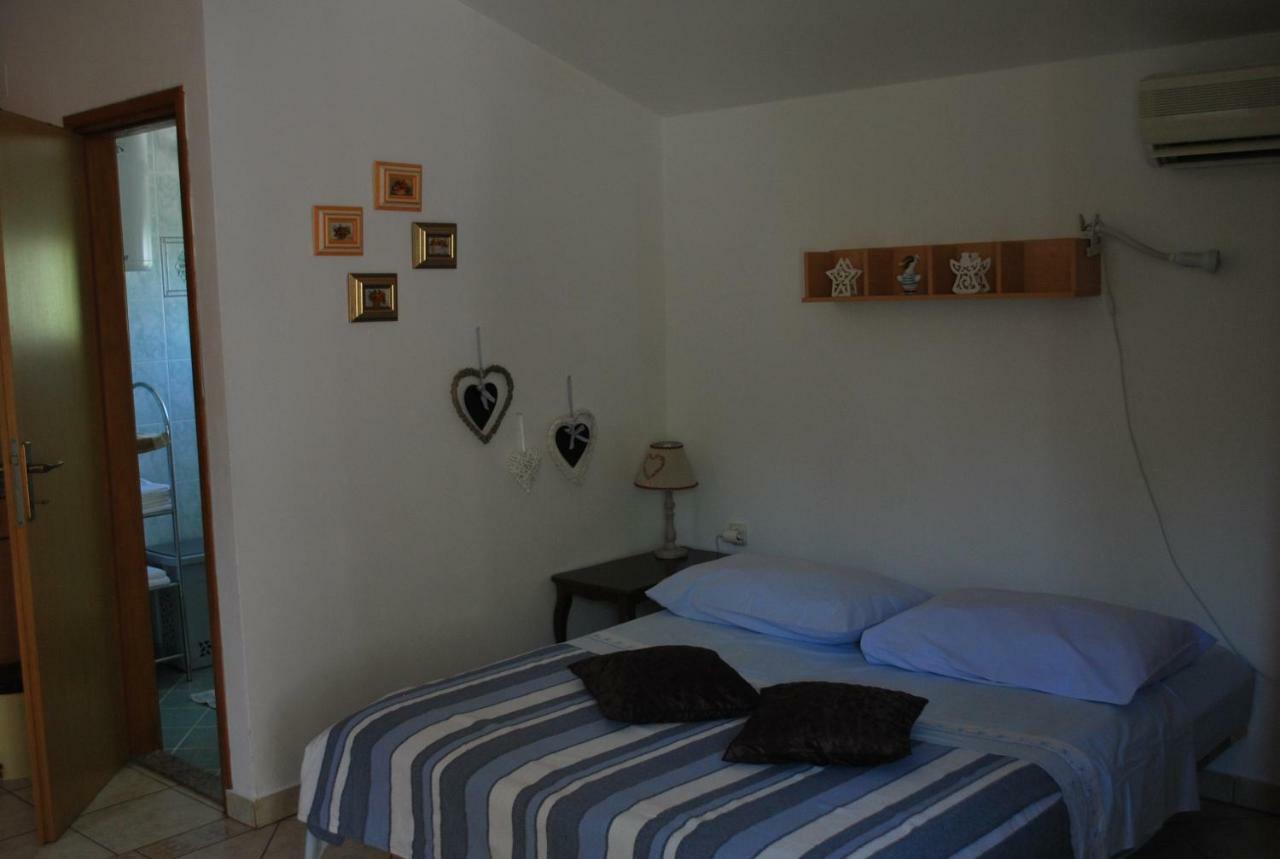 Apartment Rama Poreč Exteriör bild